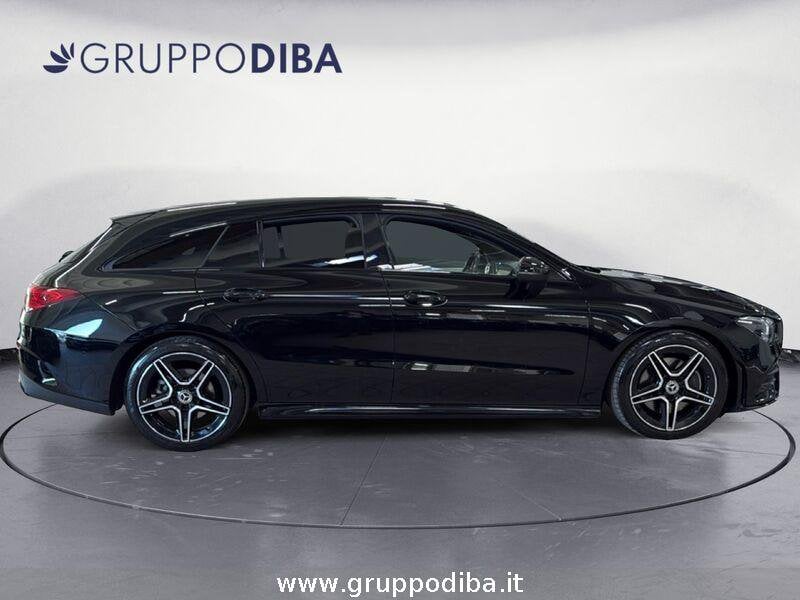Mercedes-Benz CLA Shooting Brake CLA Shooting Brake 200 d Premium auto