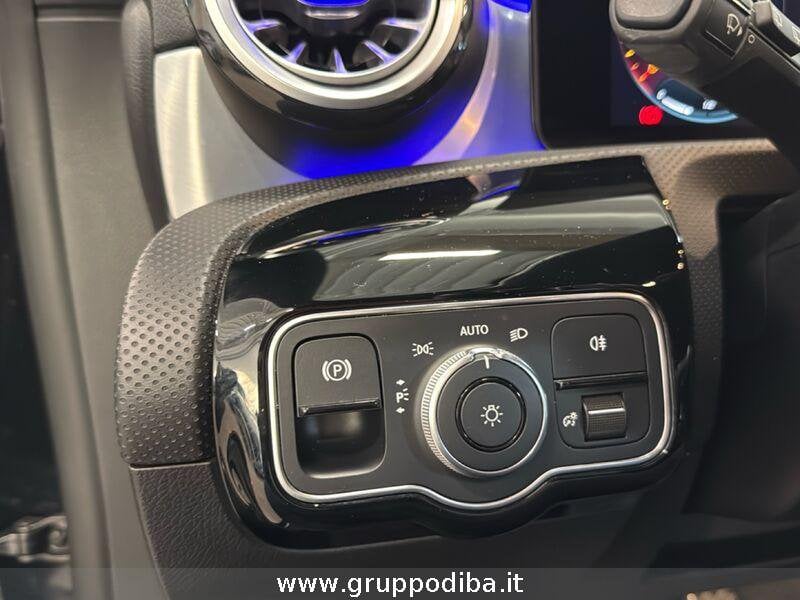 Mercedes-Benz CLA Shooting Brake CLA Shooting Brake 200 d Premium auto