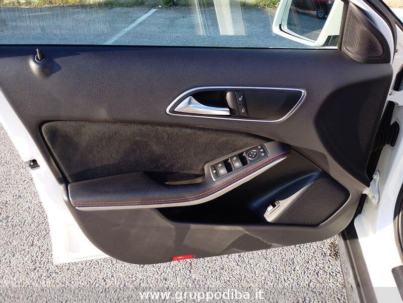 Mercedes-Benz GLA GLA 200 d Premium 4matic auto