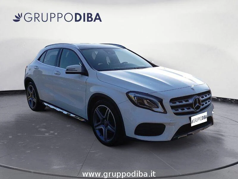 Mercedes-Benz GLA GLA 200 d Premium 4matic auto