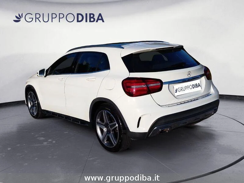 Mercedes-Benz GLA GLA 200 d Premium 4matic auto
