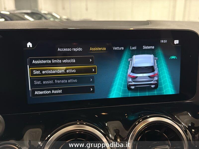 Mercedes-Benz GLA GLA 180 d Sport auto