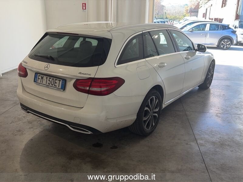 Mercedes-Benz Classe C Station Wagon C SW 220 d Sport 4matic auto 9m