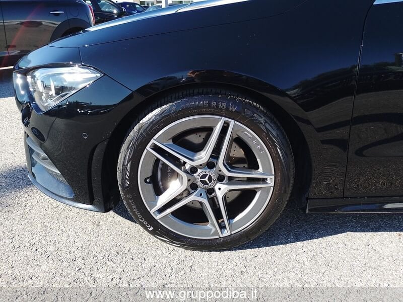 Mercedes-Benz CLA Shooting Brake CLA Shooting Brake 200 Premium auto