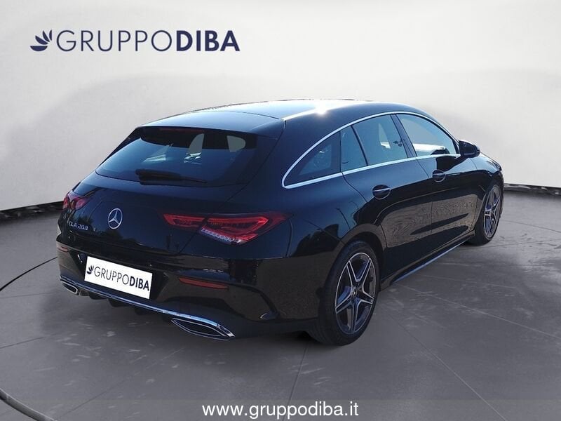 Mercedes-Benz CLA Shooting Brake CLA Shooting Brake 200 Premium auto