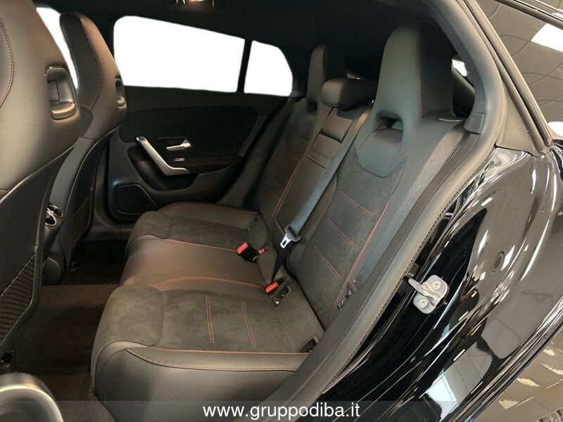 Mercedes-Benz CLA Shooting Brake CLA Shooting Brake 180 d AMG Line Advanced Plus au