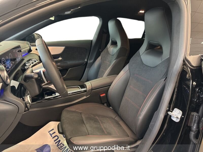 Mercedes-Benz CLA Shooting Brake CLA Shooting Brake 180 d AMG Line Advanced Plus au