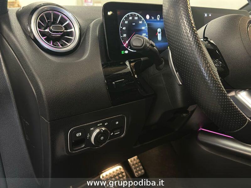 Mercedes-Benz Classe B B 180 d AMG Line Premium auto