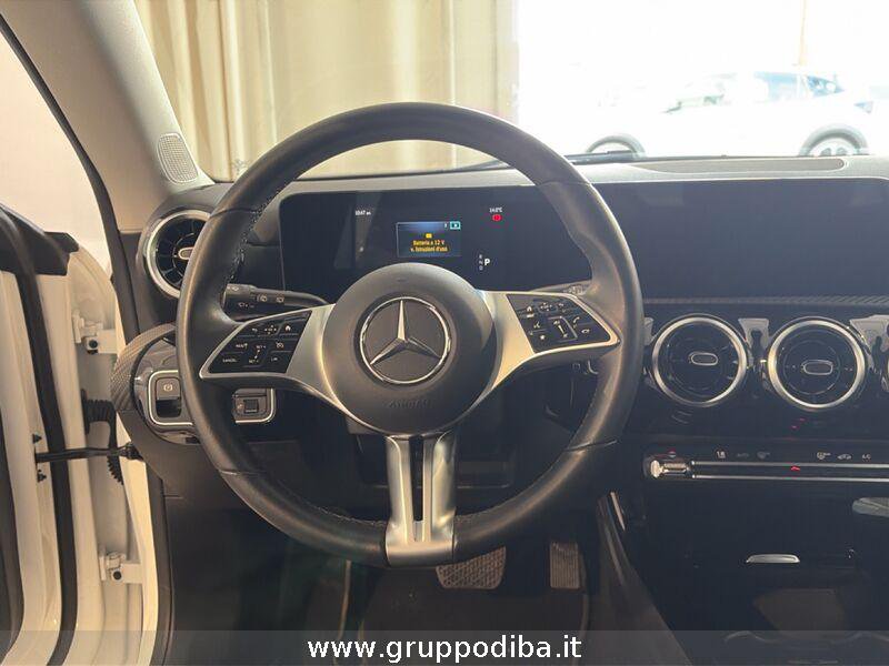 Mercedes-Benz CLA Shooting Brake CLA Shooting Brake 180 d Advanced auto