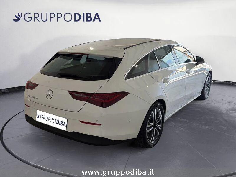 Mercedes-Benz CLA Shooting Brake CLA Shooting Brake 180 d Advanced auto