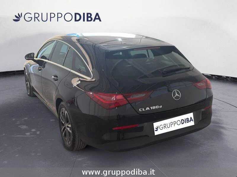 Mercedes-Benz CLA Shooting Brake CLA Shooting Brake 180 d Advanced auto