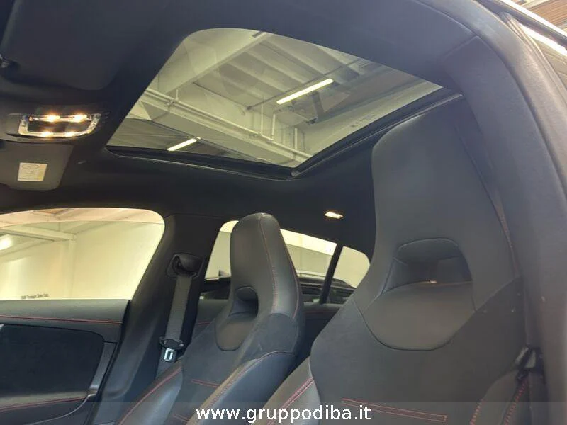 Mercedes-Benz CLA Shooting Brake CLA Shooting Brake 200 d AMG Line Advanced Plus au