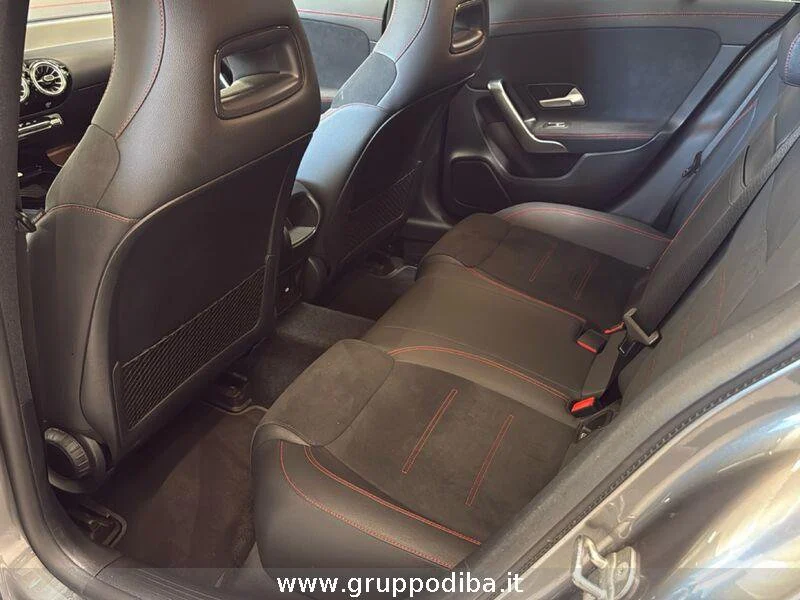 Mercedes-Benz CLA Shooting Brake CLA Shooting Brake 200 d AMG Line Advanced Plus au