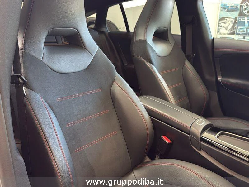 Mercedes-Benz CLA Shooting Brake CLA Shooting Brake 200 d AMG Line Advanced Plus au