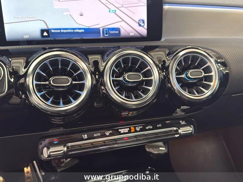 Mercedes-Benz CLA Shooting Brake CLA Shooting Brake 200 d AMG Line Advanced Plus au