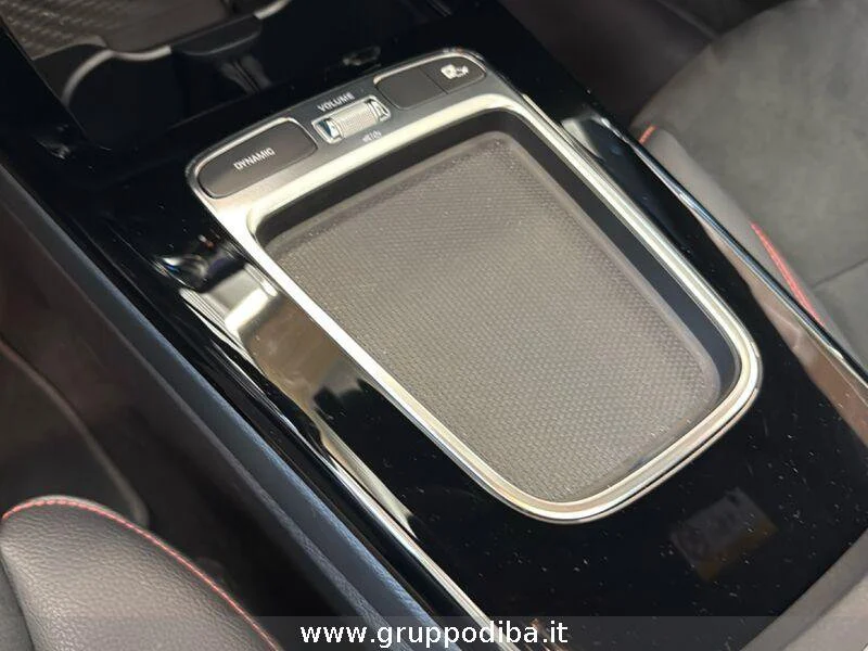 Mercedes-Benz CLA Shooting Brake CLA Shooting Brake 200 d AMG Line Advanced Plus au