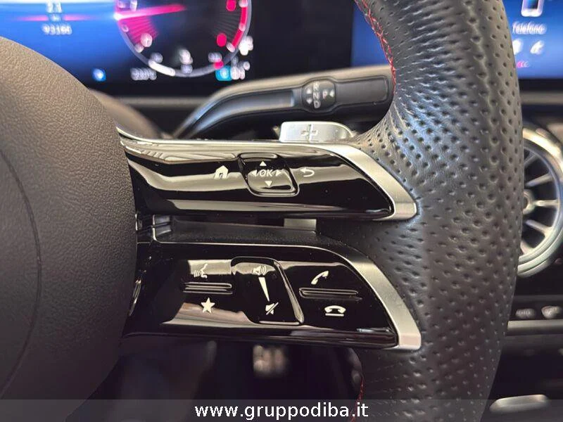 Mercedes-Benz CLA Shooting Brake CLA Shooting Brake 200 d AMG Line Advanced Plus au