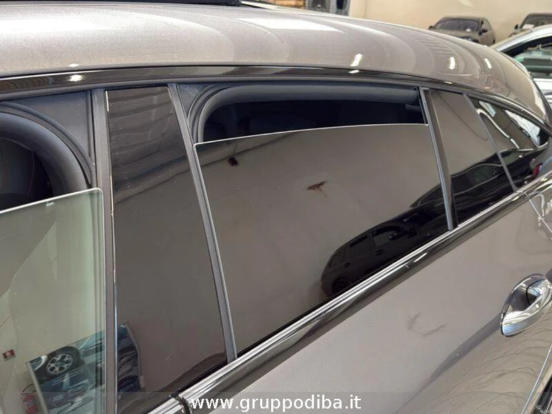 Mercedes-Benz CLA Shooting Brake CLA Shooting Brake 200 d AMG Line Advanced Plus au