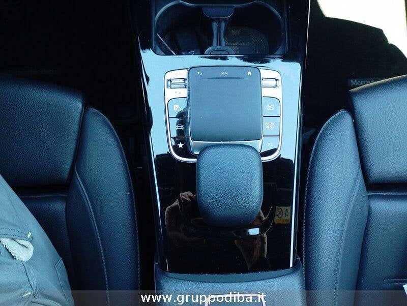 Mercedes-Benz Classe A Berlina A 180 d Sport auto