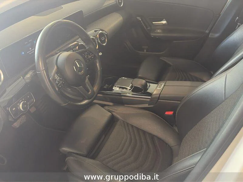 Mercedes-Benz Classe A Berlina A 180 d Sport auto