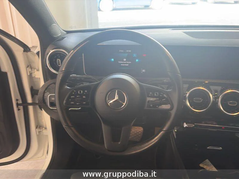 Mercedes-Benz Classe A Berlina A 180 d Sport auto