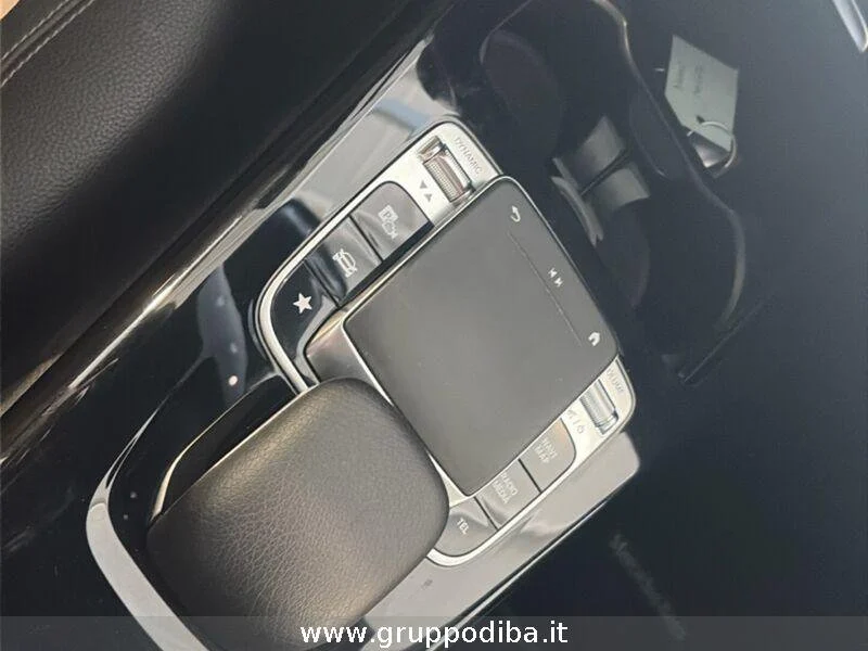 Mercedes-Benz Classe A Berlina A 180 d Sport auto