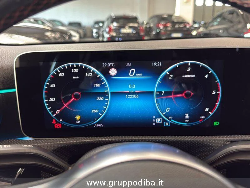 Mercedes-Benz Classe A A 200 d Premium 4matic auto