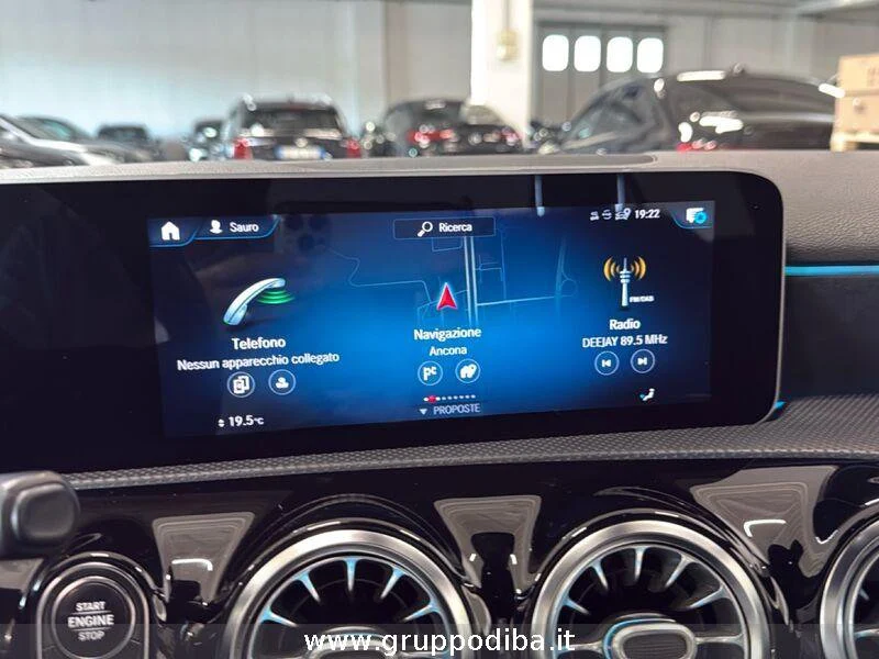 Mercedes-Benz Classe A A 200 d Premium 4matic auto