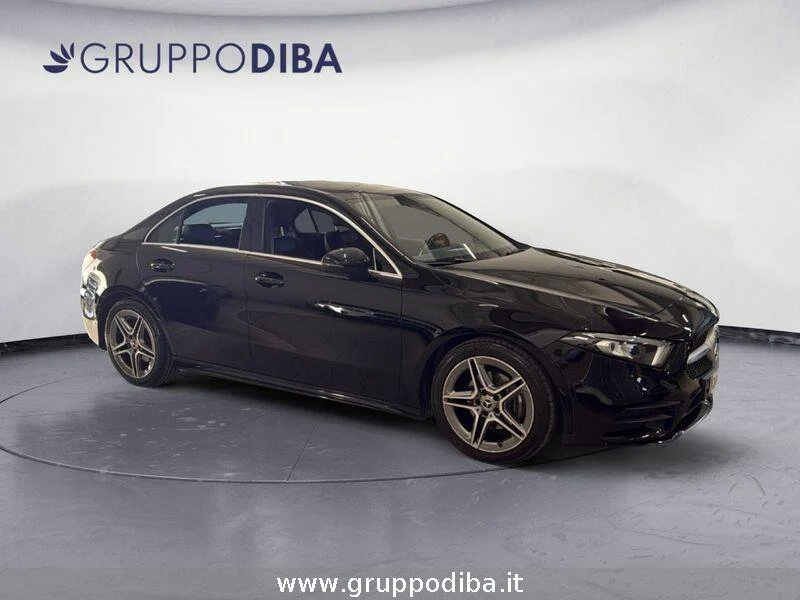Mercedes-Benz Classe A A 200 d Premium 4matic auto