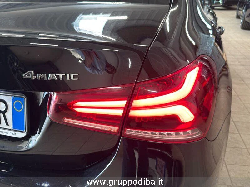 Mercedes-Benz Classe A A 200 d Premium 4matic auto