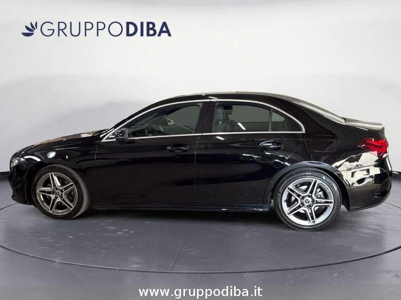 Mercedes-Benz Classe A A 200 d Premium 4matic auto
