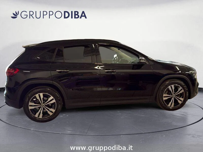 Mercedes-Benz GLA GLA 200 d Progressive Advanced Plus auto