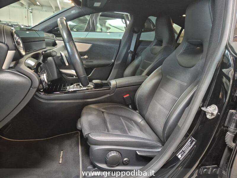 Mercedes-Benz CLA Coupe CLA Coupe 200 d Night edition 4matic auto