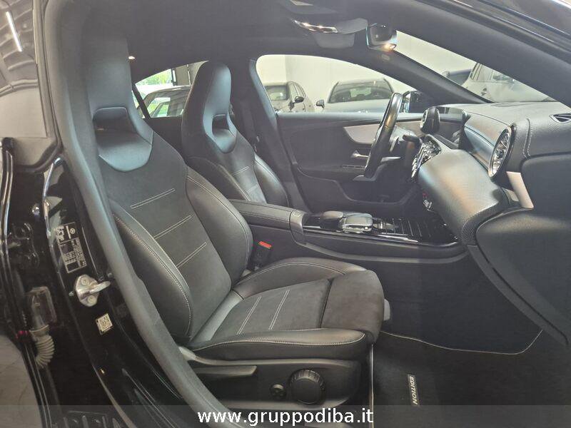Mercedes-Benz CLA Coupe CLA Coupe 200 d Night edition 4matic auto