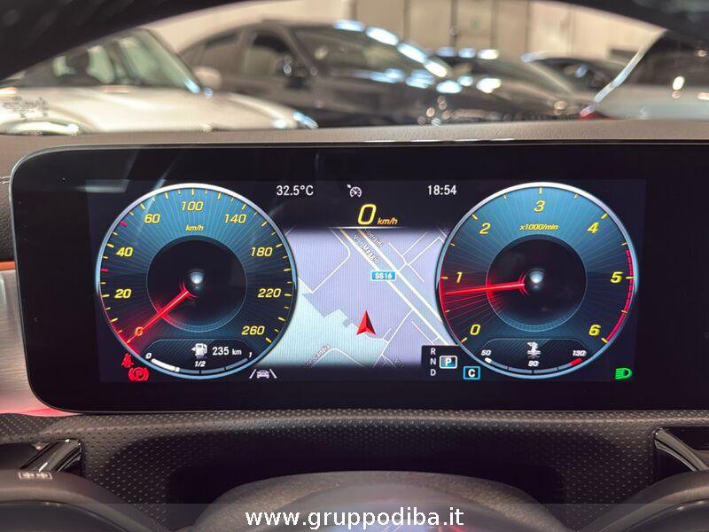 Mercedes-Benz CLA Coupe CLA Coupe 200 d Night edition 4matic auto