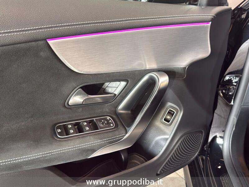 Mercedes-Benz CLA Coupe CLA Coupe 200 d Night edition 4matic auto